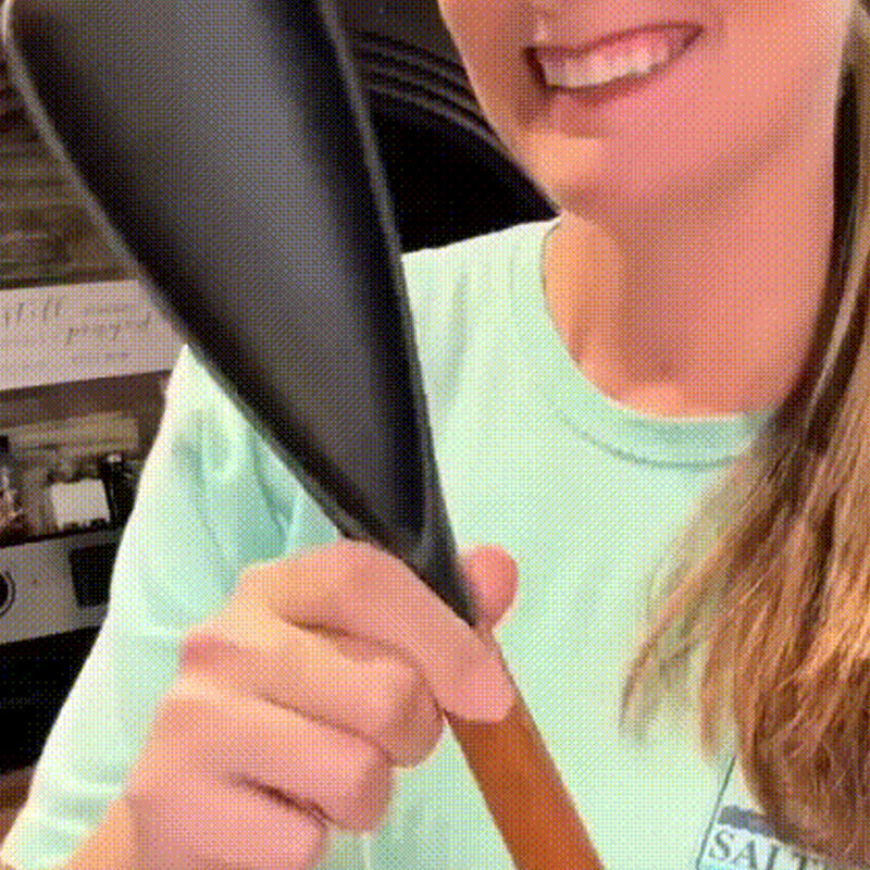 🔥New Hot Selling❤️🔥 Silicone Salad Spatula with Wood Handle