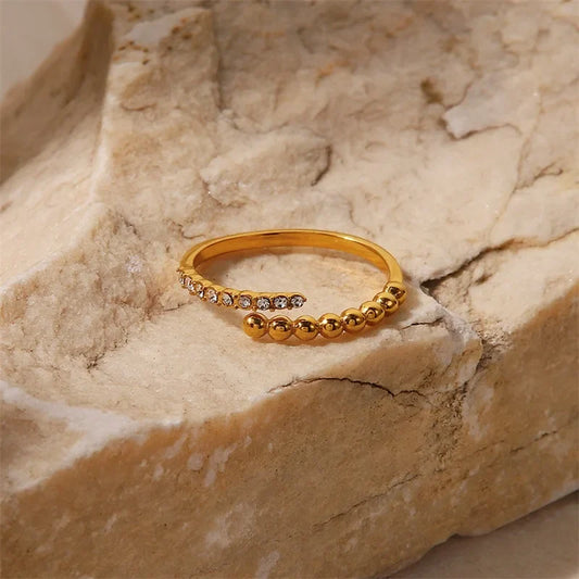 18k Beaded & Zircon Tipped Ring